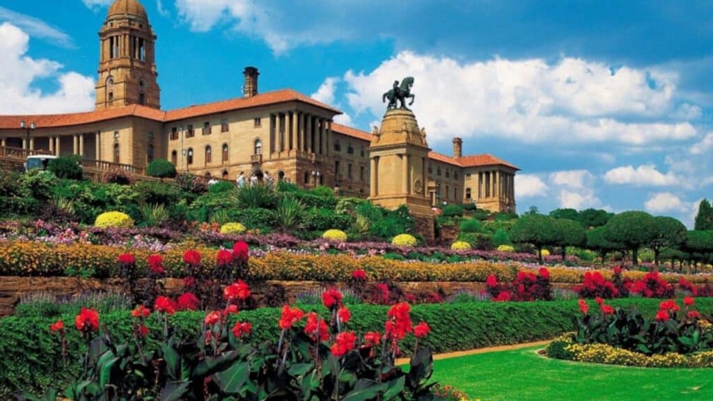 Pretoria City Tour & Cullinan Mine